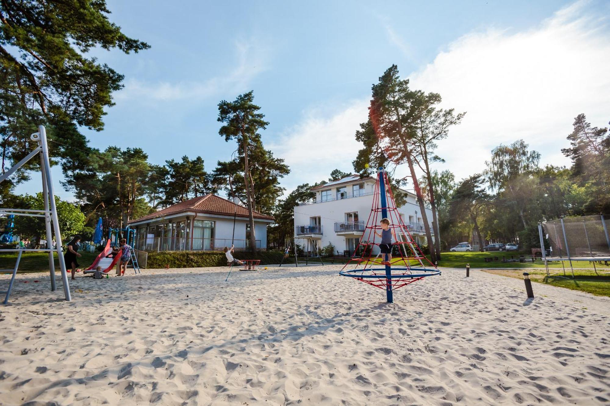 Apartamenty Za Rega Mrzezyno Exterior photo